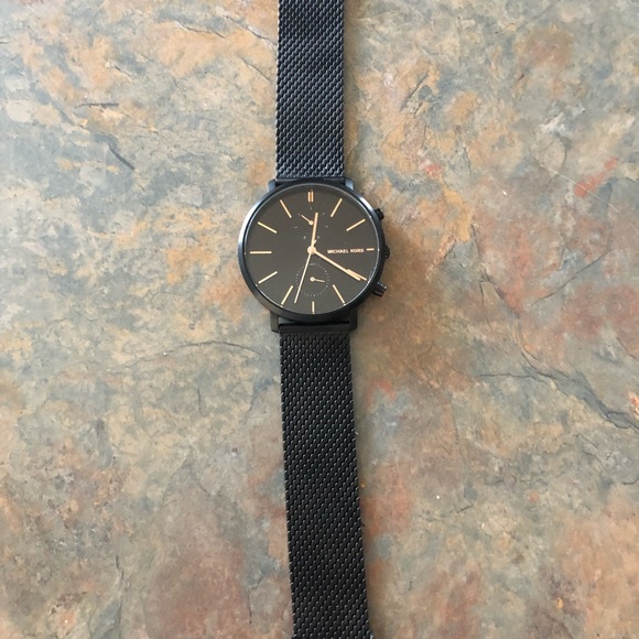 Mk watch - Picture 3 of 3